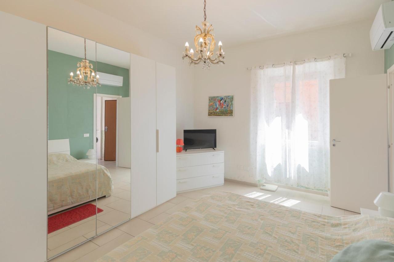 カポリーヴェリResidenza Bellavista - Helloelbaアパートメント エクステリア 写真