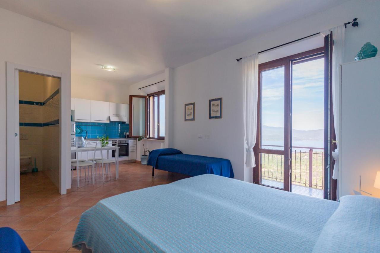 カポリーヴェリResidenza Bellavista - Helloelbaアパートメント エクステリア 写真