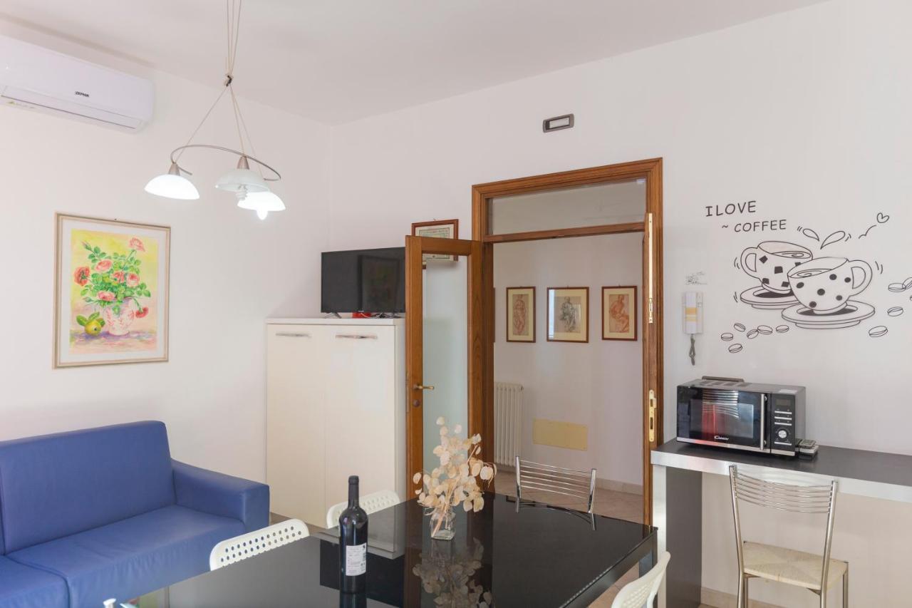 カポリーヴェリResidenza Bellavista - Helloelbaアパートメント エクステリア 写真